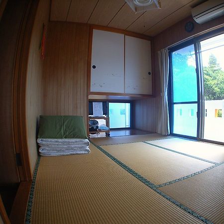 Minshuku Yadokari Hotel Zamami Kültér fotó