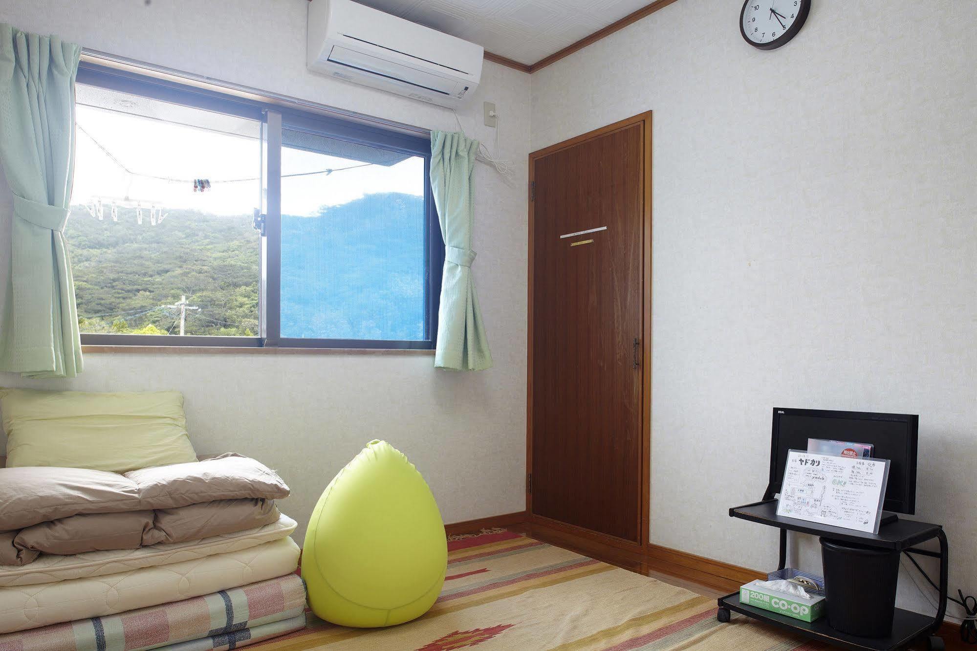 Minshuku Yadokari Hotel Zamami Kültér fotó
