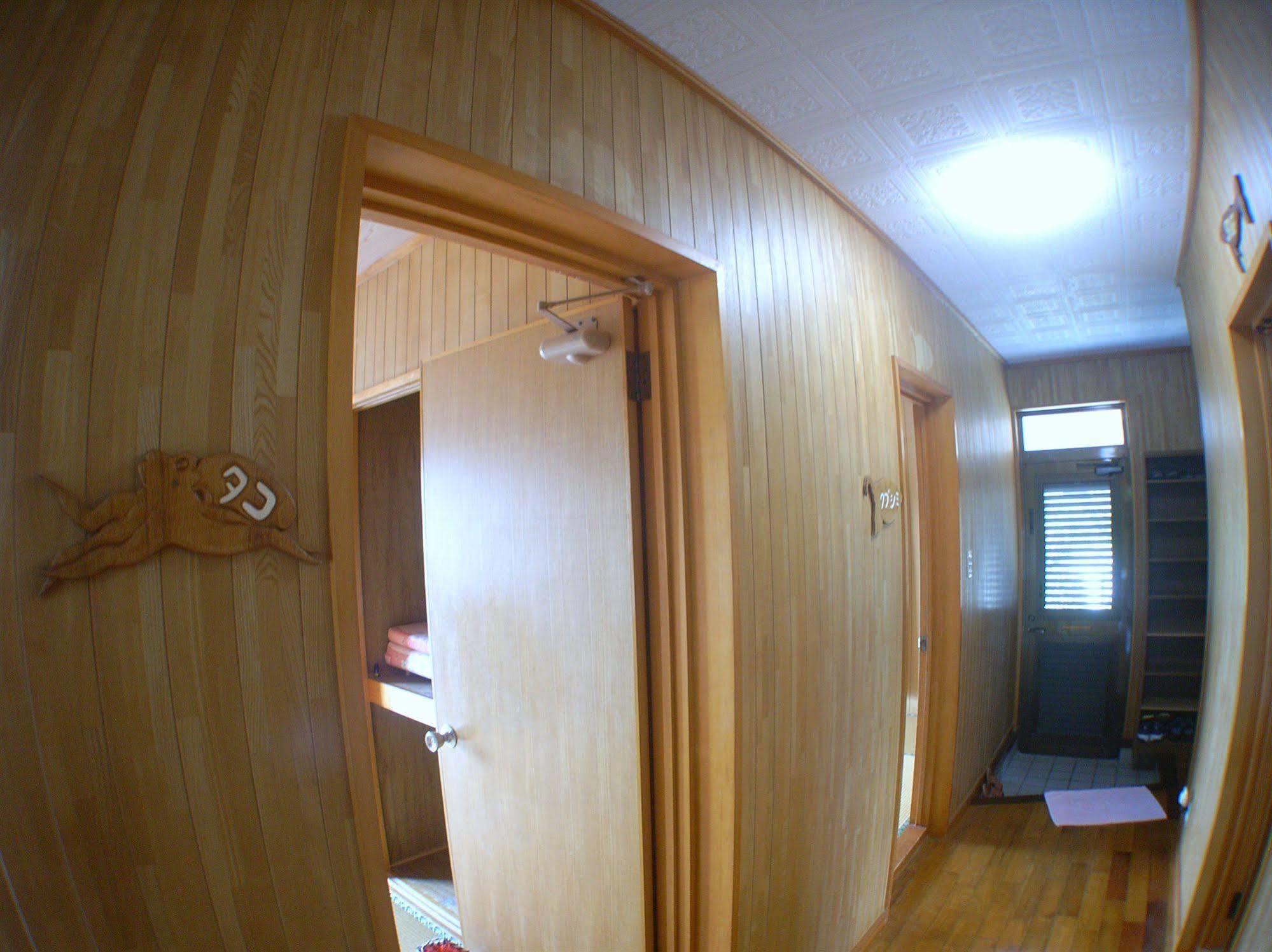 Minshuku Yadokari Hotel Zamami Kültér fotó